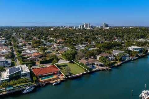 Terreno en venta en Hollywood, Florida № 2023418 - foto 5