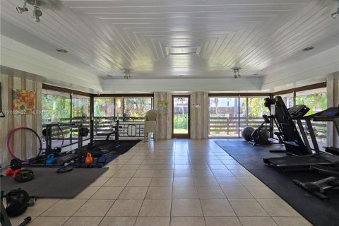 Copropriété à louer à Miami, Floride: 2 chambres, 88.72 m2 № 2076151 - photo 24