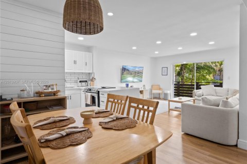 Condo à Miami, Floride, 2 chambres № 2076151