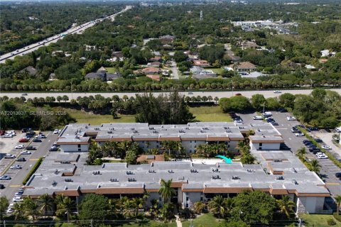 Copropriété à louer à Miami, Floride: 2 chambres, 88.72 m2 № 2076151 - photo 25