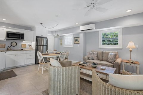 Casa en alquiler en Boca Grande, Florida, 2 dormitorios, 143.07 m2 № 1910232 - foto 30