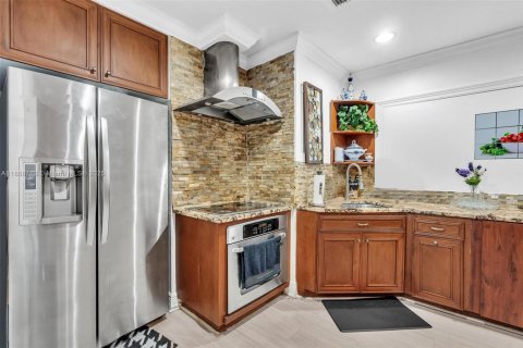 Villa ou maison à vendre à Hialeah, Floride: 5 chambres, 224.92 m2 № 1897697 - photo 10