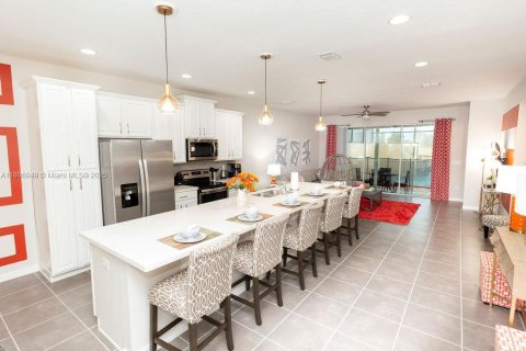 Adosado en venta en Kissimmee, Florida, 3 dormitorios № 1958650 - foto 21