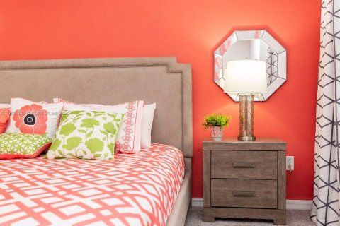 Adosado en venta en Kissimmee, Florida, 3 dormitorios № 1958650 - foto 19