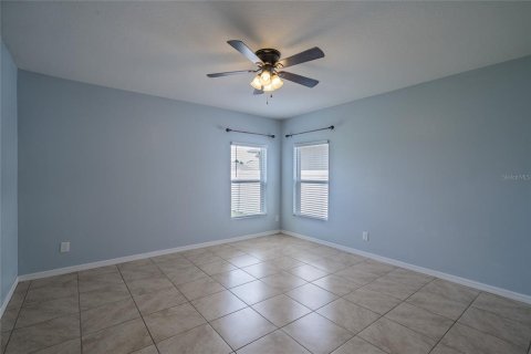 House in Wimauma, Florida 3 bedrooms, 132.94 sq.m. № 1800180 - photo 19