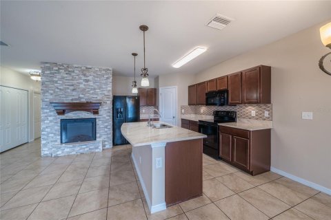 House in Wimauma, Florida 3 bedrooms, 132.94 sq.m. № 1800180 - photo 2