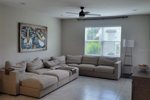 Villa ou maison à vendre à Zephyrhills, Floride: 4 chambres, 212.84 m2 № 2430450 - photo 5