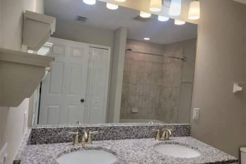 Villa ou maison à vendre à Zephyrhills, Floride: 4 chambres, 212.84 m2 № 2430450 - photo 14