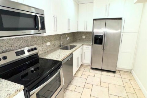 Copropriété à vendre à Aventura, Floride: 2 chambres, 107.58 m2 № 1957106 - photo 1