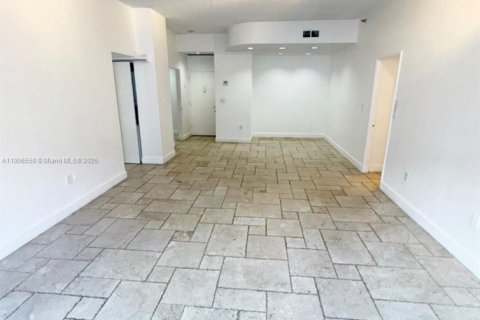 Copropriété à vendre à Aventura, Floride: 2 chambres, 107.58 m2 № 1957106 - photo 2