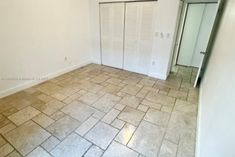 Copropriété à vendre à Aventura, Floride: 2 chambres, 107.58 m2 № 1957106 - photo 4