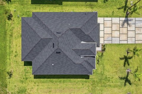 Villa ou maison à vendre à Cape Coral, Floride: 3 chambres, 219.71 m2 № 2396475 - photo 30