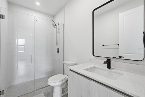 Villa ou maison à vendre à Cape Coral, Floride: 3 chambres, 219.71 m2 № 2396475 - photo 23