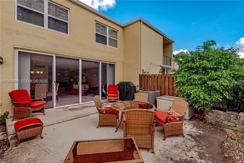 Adosado en alquiler en Hallandale Beach, Florida, 3 dormitorios, 156.26 m2 № 2081406 - foto 7