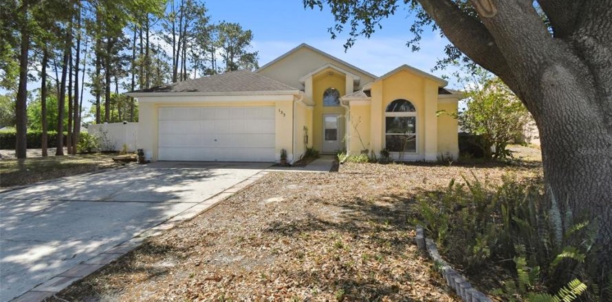 House in Davenport, Florida 3 bedrooms, 130.34 sq.m. № 1631834