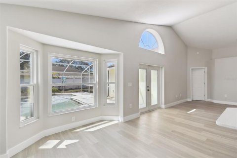House in Davenport, Florida 3 bedrooms, 130.34 sq.m. № 1631834 - photo 8