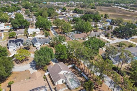 House in Davenport, Florida 3 bedrooms, 130.34 sq.m. № 1631834 - photo 28