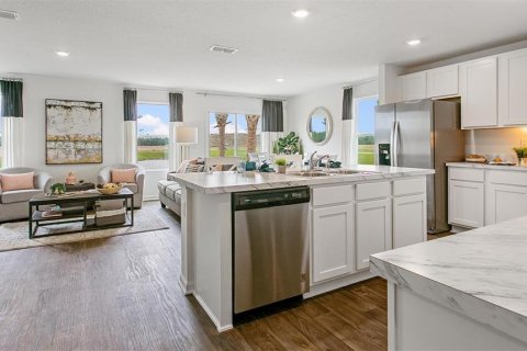 Casa en venta en Palm Coast, Florida, 4 dormitorios, 138.42 m2 № 1812892 - foto 5
