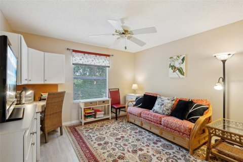 House in The Villages, Florida 2 bedrooms, 104.14 sq.m. № 1898947 - photo 22