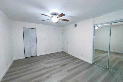 Copropriété à louer à Davie, Floride: 2 chambres, 92.9 m2 № 2285867 - photo 9