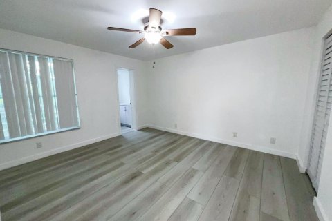 Copropriété à louer à Davie, Floride: 2 chambres, 92.9 m2 № 2285867 - photo 10