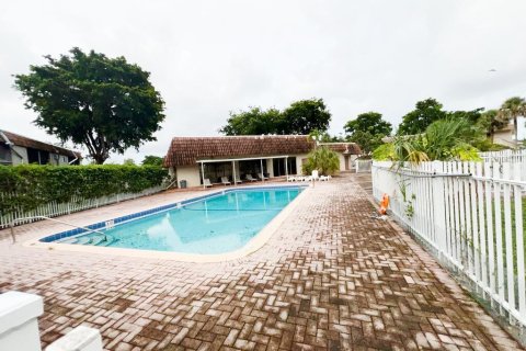 Copropriété à louer à Davie, Floride: 2 chambres, 92.9 m2 № 2285867 - photo 21