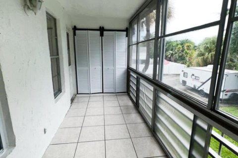 Copropriété à louer à Davie, Floride: 2 chambres, 92.9 m2 № 2285867 - photo 17