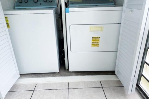 Copropriété à louer à Davie, Floride: 2 chambres, 92.9 m2 № 2285867 - photo 18