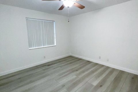 Copropriété à louer à Davie, Floride: 2 chambres, 92.9 m2 № 2285867 - photo 16