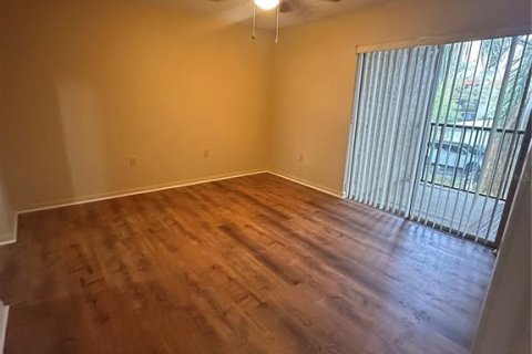 Condominio en venta en Lakeland, Florida, 1 dormitorio, 86.21 m2 № 1565084 - foto 9