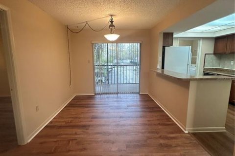 Condo in Lakeland, Florida, 1 bedroom  № 1565084 - photo 5