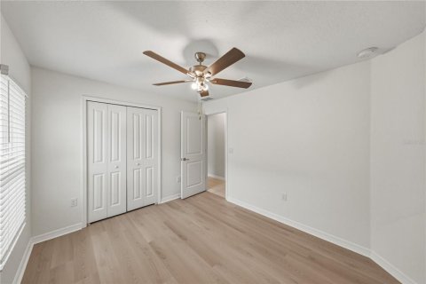Villa ou maison à vendre à Lakeland, Floride: 4 chambres, 171.87 m2 № 2216573 - photo 30