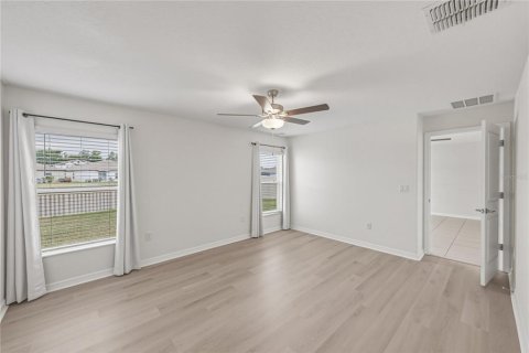 Villa ou maison à vendre à Lakeland, Floride: 4 chambres, 171.87 m2 № 2216573 - photo 20