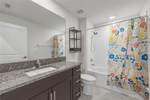 Villa ou maison à vendre à Lakeland, Floride: 4 chambres, 171.87 m2 № 2216573 - photo 28