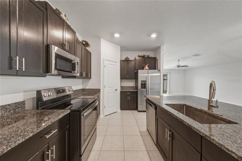 Villa ou maison à vendre à Lakeland, Floride: 4 chambres, 171.87 m2 № 2216573 - photo 13