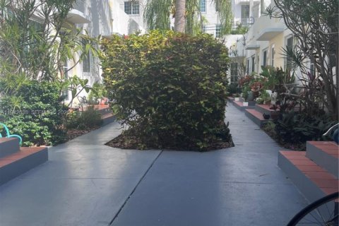 Copropriété à louer à Miami Beach, Floride: 1 chambre, 50.63 m2 № 1999210 - photo 15