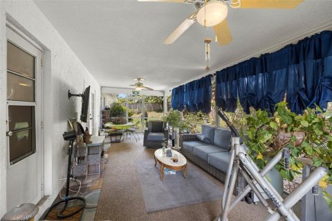 Villa ou maison à vendre à Palm Harbor, Floride: 3 chambres, 181.16 m2 № 1246879 - photo 9