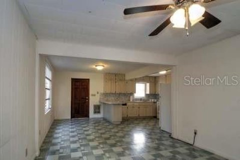 Villa ou maison à louer à Ocala, Floride: 2 chambres, 95.88 m2 № 2106532 - photo 8