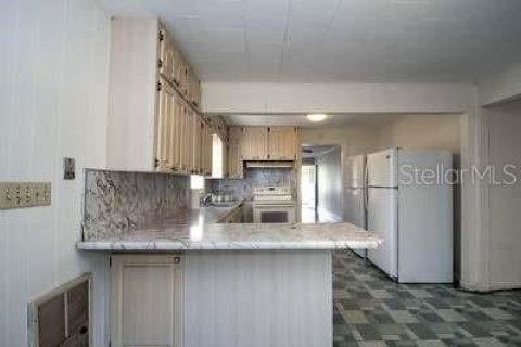 Villa ou maison à louer à Ocala, Floride: 2 chambres, 95.88 m2 № 2106532 - photo 6