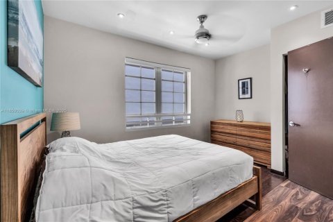 Condominio en venta en Miami Beach, Florida, 1 dormitorio, 56.95 m2 № 1855125 - foto 11