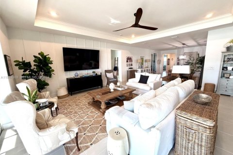 Купить виллу или дом в Пунта-Горда, Флорида 3 спальни, 251.58м2, № 2059536 - фото 10