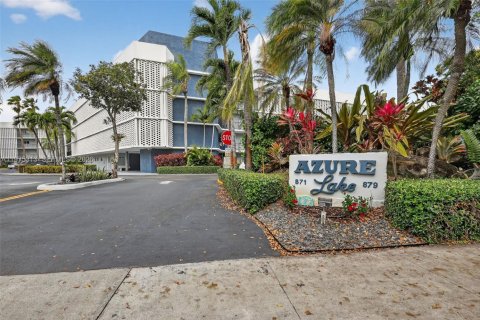 Condo in Miami, Florida, 3 bedrooms  № 2042392 - photo 30