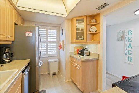 Купить кондоминиум в Венеция, Флорида 4 комнаты, 85.84м2, № 1913453 - фото 24