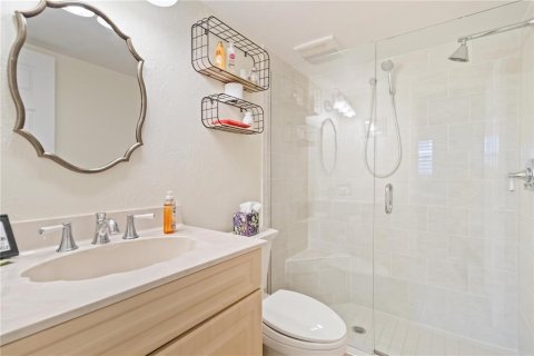 Купить кондоминиум в Венеция, Флорида 4 комнаты, 85.84м2, № 1913453 - фото 28