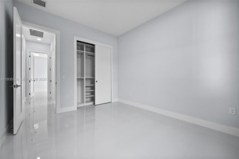 Купить виллу или дом в Нейплс, Флорида 4 спальни, № 1990404 - фото 25