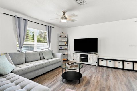 Купить виллу или дом в Гудзон, Флорида 5 комнат, 167.78м2, № 2314488 - фото 4
