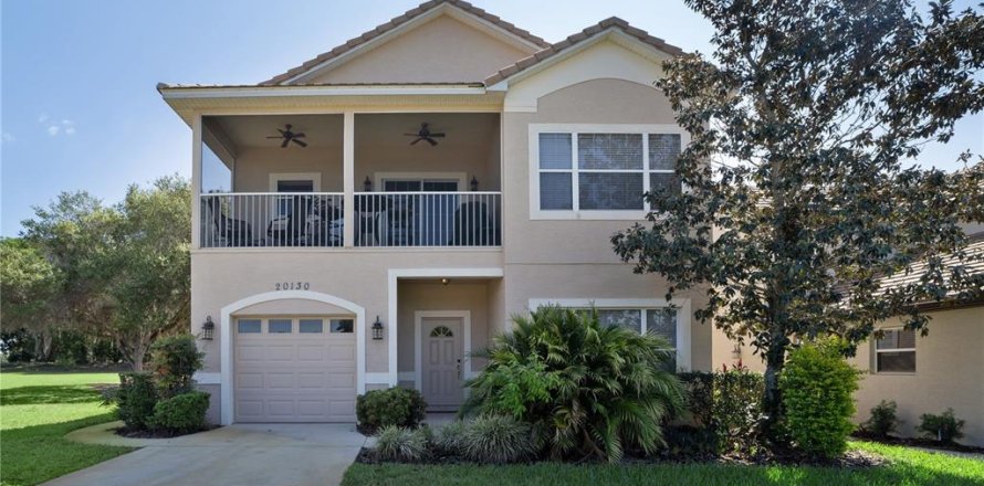 House in Groveland, Florida 4 bedrooms, 193.89 sq.m. № 1789330