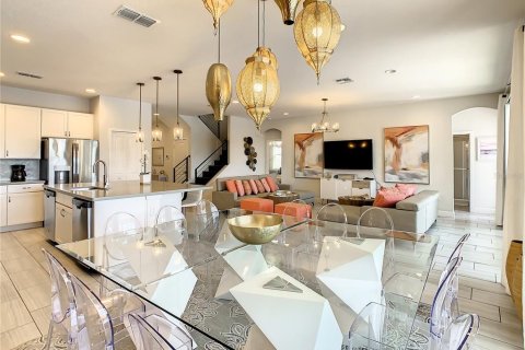 Casa en venta en Kissimmee, Florida, 9 dormitorios, 369.66 m2 № 1911466 - foto 11