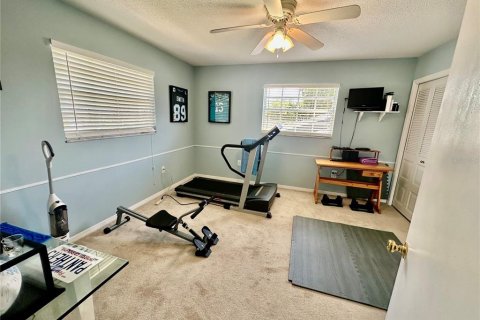 House in Leesburg, Florida 5 bedrooms, 304.72 sq.m. № 2201496 - photo 30