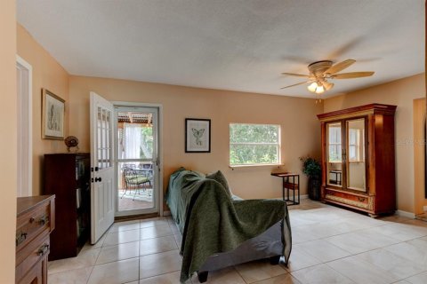 Villa ou maison à vendre à Ormond Beach, Floride: 3 chambres, 138.98 m2 № 2324035 - photo 15